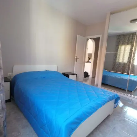 Calle Gran Canaria, 2 * 厄尔梅达诺